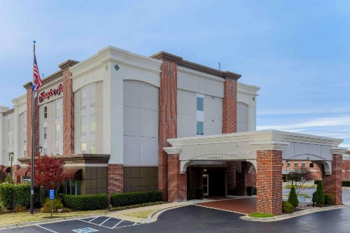 Hampton Inn Memphis-Southwind - image 17