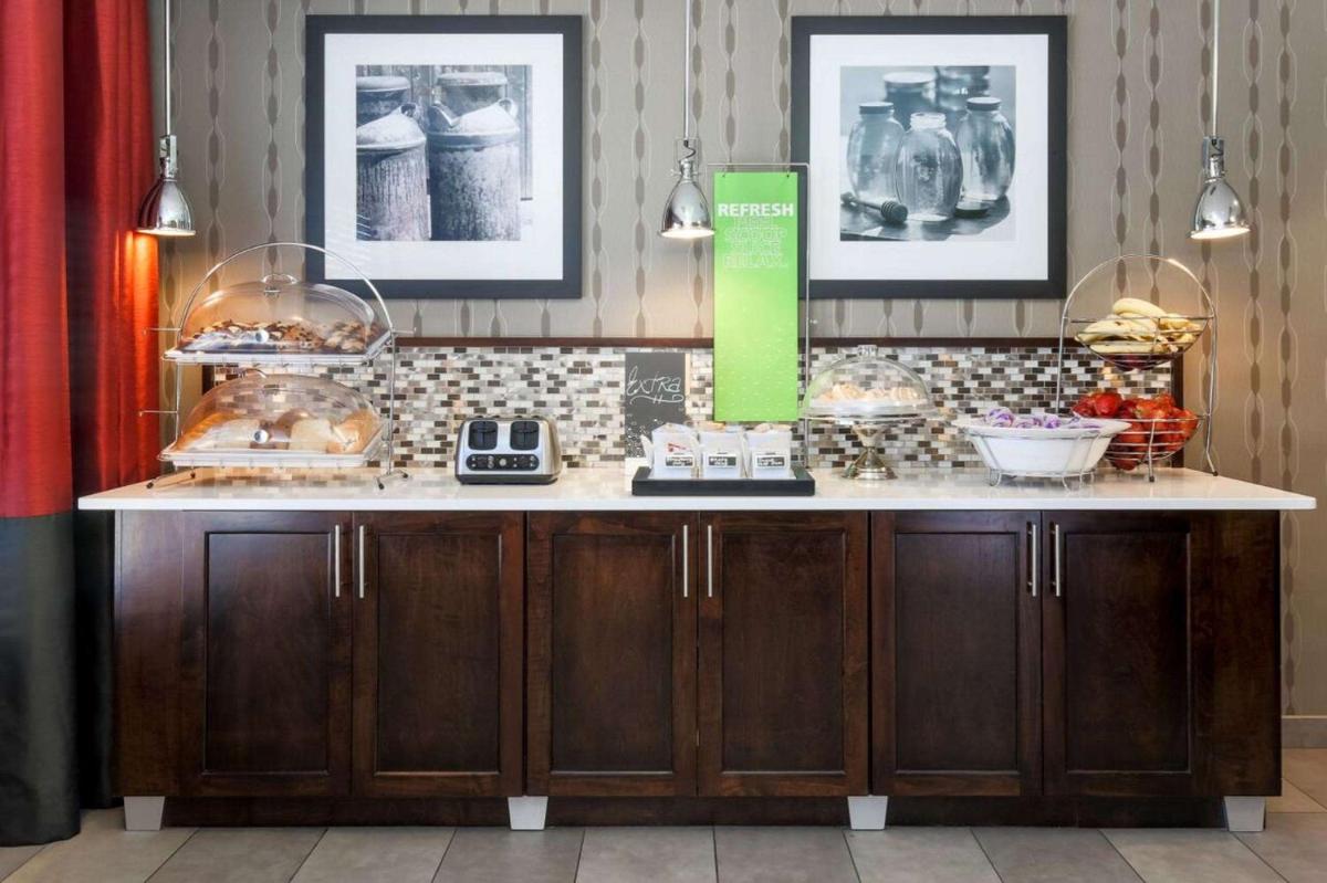 Hampton Inn Memphis-Southwind - image 2