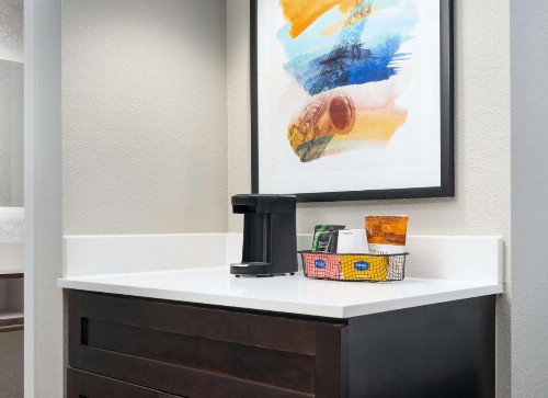Hampton Inn & Suites Memphis-Shady Grove - image 39