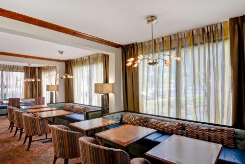 Hampton Inn Memphis Poplar - image 12