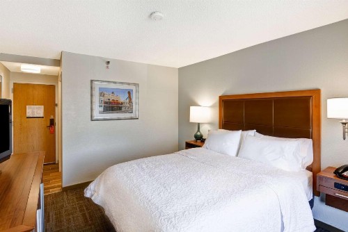 Hampton Inn Memphis Poplar - image 14