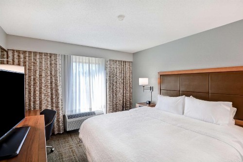 Hampton Inn Memphis Poplar - image 19