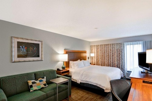 Hampton Inn Memphis Poplar - image 29