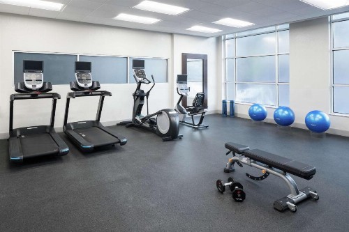Hampton Inn & Suites Memphis-Beale Street - image 15