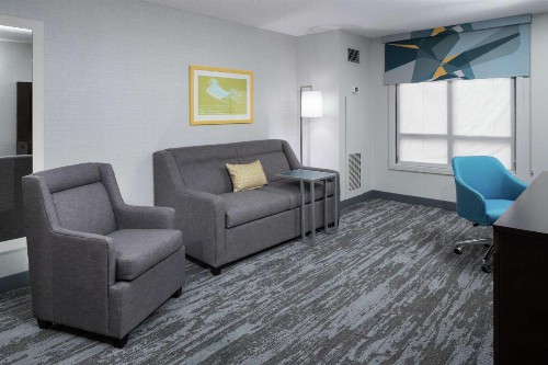 Hampton Inn & Suites Memphis-Beale Street - image 21