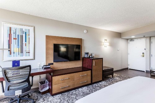 DoubleTree by Hilton Memphis - image 14