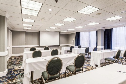 DoubleTree by Hilton Memphis - image 37