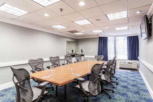 DoubleTree by Hilton Memphis - image 41