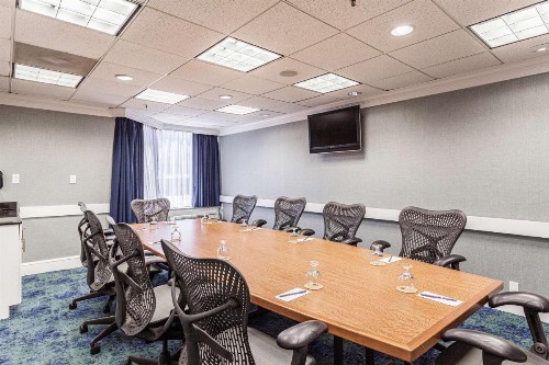 DoubleTree by Hilton Memphis - image 42