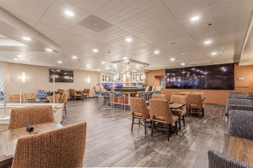 DoubleTree by Hilton Memphis - image 47