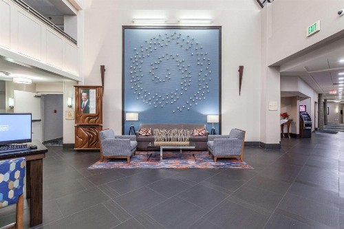 DoubleTree by Hilton Memphis - image 5