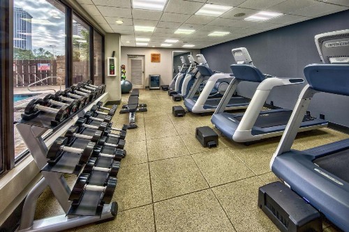 DoubleTree by Hilton Memphis - image 7