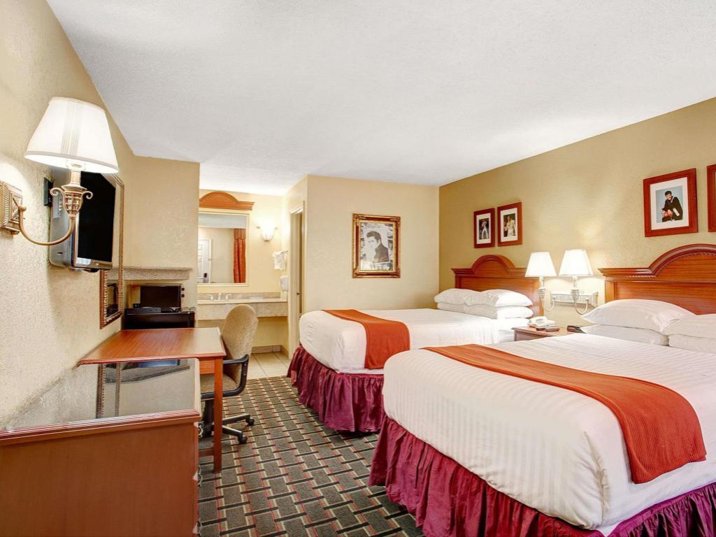 Days Inn by Wyndham Memphis at Graceland - image 2