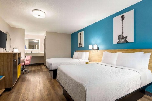 Days Inn by Wyndham Memphis at Graceland - image 36