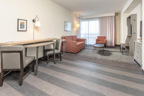 Holiday Inn Hotel & Suites Memphis-Wolfchase Galleria an IHG Hotel - image 20