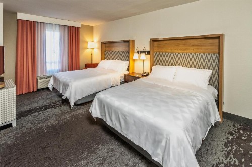 Holiday Inn Hotel & Suites Memphis-Wolfchase Galleria an IHG Hotel - image 26