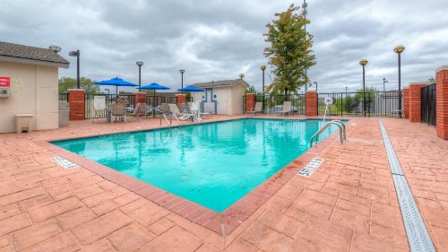 Holiday Inn Express Hotel & Suites Memphis Southwind an IHG Hotel - image 19