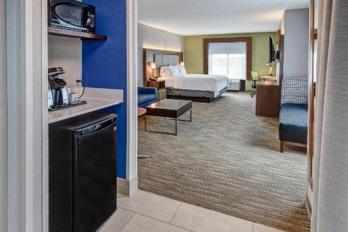 Holiday Inn Express Hotel & Suites Memphis Southwind an IHG Hotel - image 39