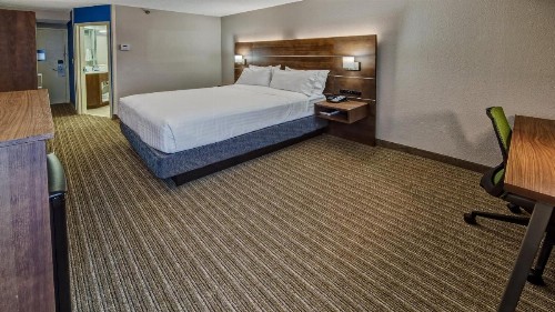 Holiday Inn Express Memphis Medical Center - Midtown an IHG Hotel - image 3