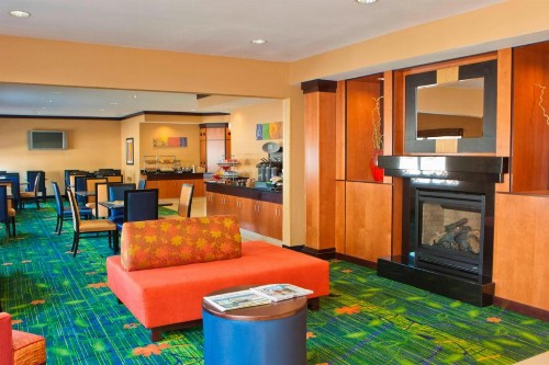 Fairfield Inn & Suites by Marriott Memphis East Galleria - image 12