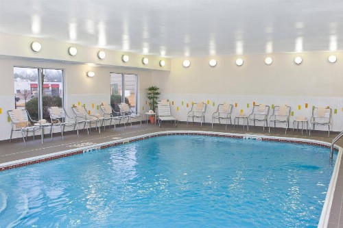Fairfield Inn & Suites by Marriott Memphis East Galleria - image 19