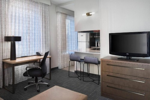 Residence Inn Memphis Downtown - image 8