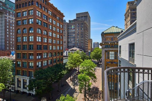 SpringHill Suites Memphis Downtown - image 32