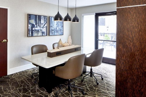 SpringHill Suites Memphis Downtown - image 35