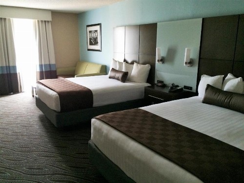Best Western Plus Galleria Inn & Suites - image 14