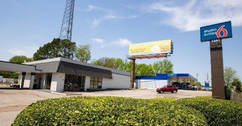 Americas Best Value Inn - Memphis - image 26