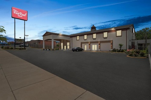 Red Roof Inn Memphis - Airport - image 5