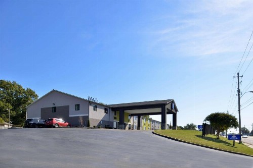 America's Best Value Inn - Memphis Airport - image 10