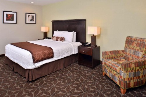 America's Best Value Inn - Memphis Airport - image 28
