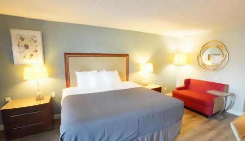 Budgetel Inn & Suites Memphis - image 18