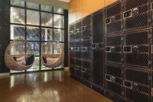 MOXY Memphis Downtown - image 11