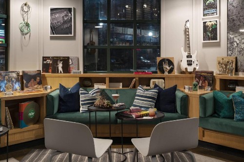 MOXY Memphis Downtown - image 5