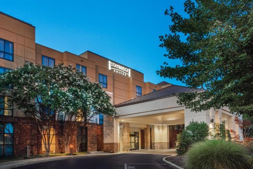 Staybridge Suites Memphis-Poplar Ave East an IHG Hotel - image 17