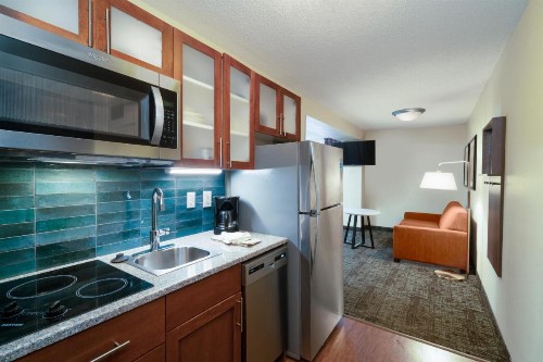 Staybridge Suites Memphis-Poplar Ave East an IHG Hotel - image 39