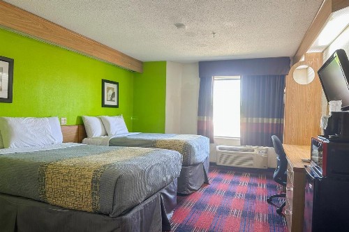 Rodeway Inn Memphis - image 30