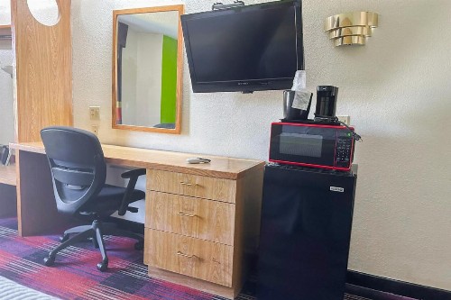 Rodeway Inn Memphis - image 47