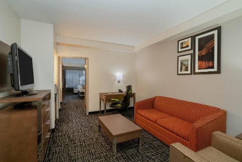 Wingate by Wyndham Memphis - image 28
