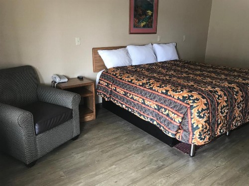 Memphis Inn - image 15