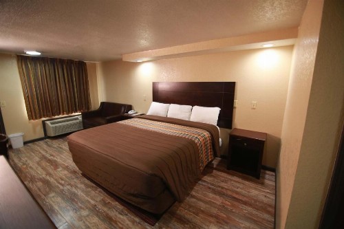 Memphis Inn - image 6