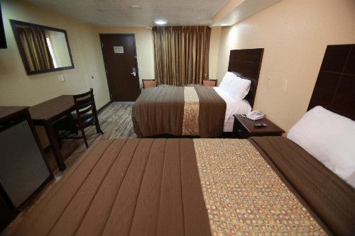 Memphis Inn - image 8