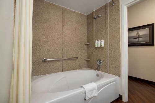 La Quinta by Wyndham Memphis Wolfchase - image 15