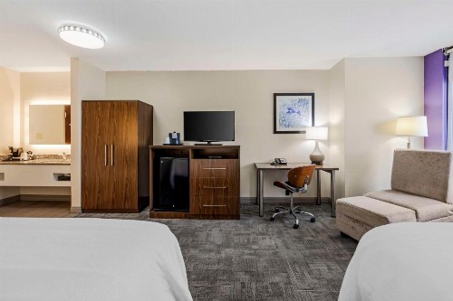 Best Western Plus Gen X Inn - image 21