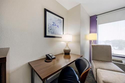 Best Western Plus Gen X Inn - image 23