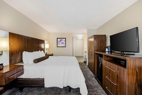 Best Western Plus Gen X Inn - image 24
