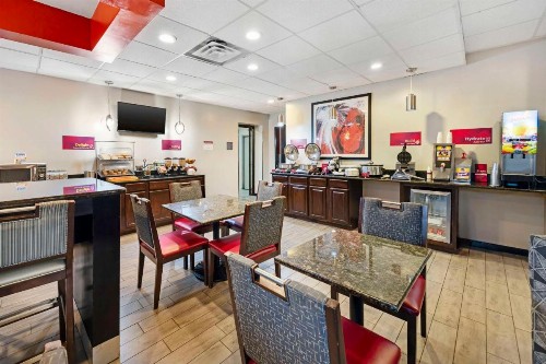 Best Western Plus Gen X Inn - image 6