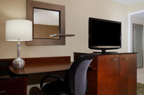 Marriott Memphis East - image 12